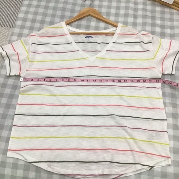 2/40$ OLD Navy 2 pieces t-shirt v-neck bundle Large pink striped white yellow - Picture 12 of 14